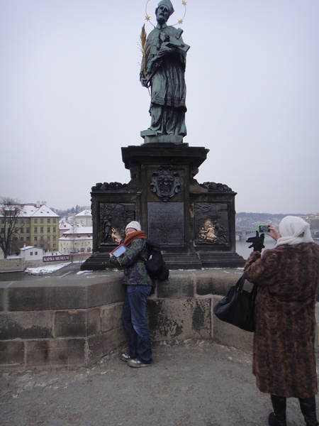 Johnnes von Nepomuk auf der Karlsbrücke