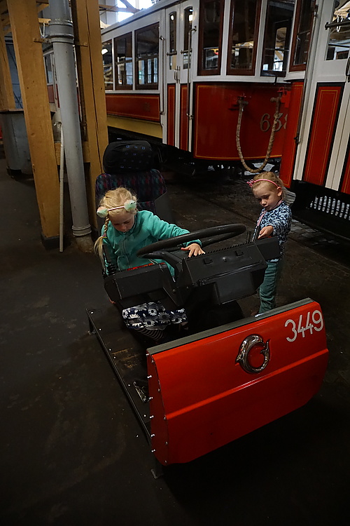 Bus-Cockpit zum Ausprobieren im Prager Straßenbahnmuseum