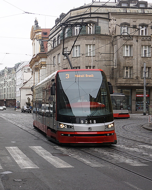 Škoda 15 T in Prag