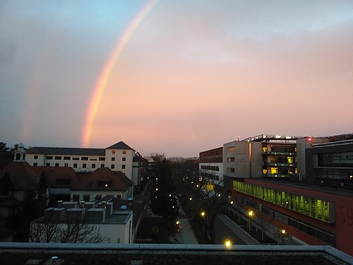 Regenbogen vom Sonnenaufgang