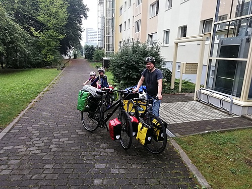 Abfahrt in den ersten großen Fahrradurlaub