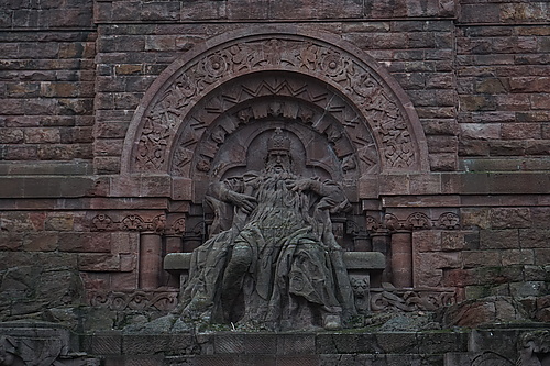 Kyffhäuser, Barbarossa am Kaiser-Wilhelm-Denkmal