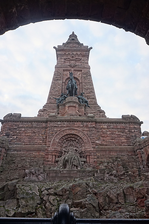 Barbarossa, Kyffhäuser-Denkmal