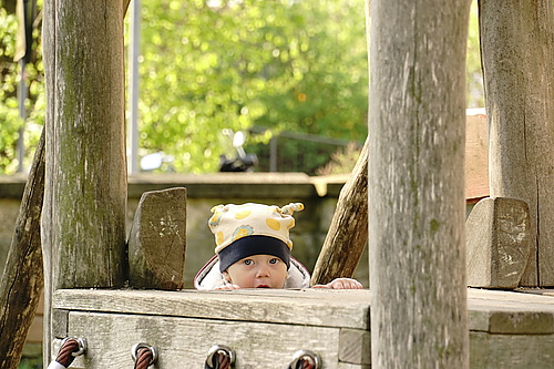 Mika auf dem Spielplatz