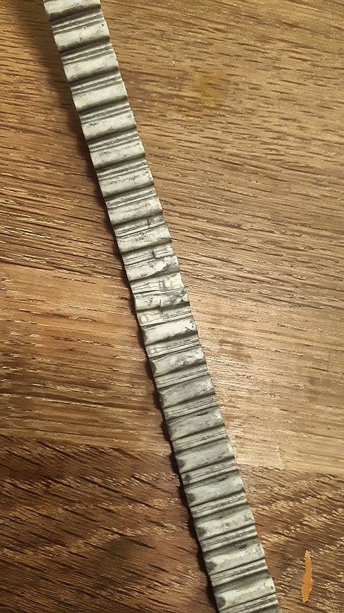 gerissener Zahnriemen