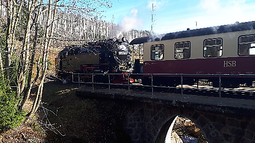 Brockenbahn auf Talfahrt