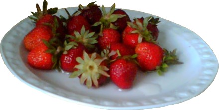 Teller mit Erdbeeren