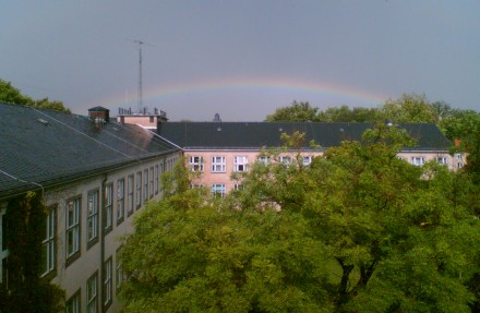 Regenbogen über dem Barkhausenbau, TU-Dresden